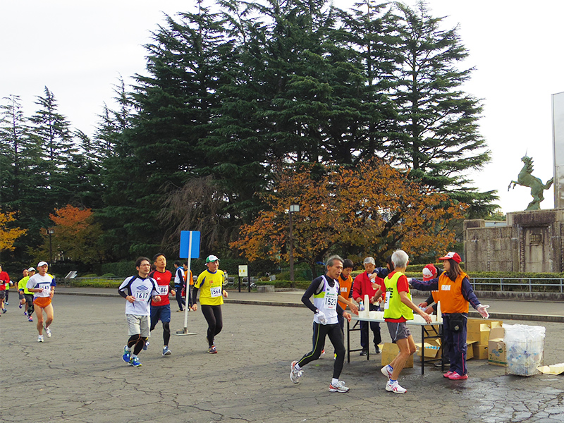 神宮外苑ロードレース写真