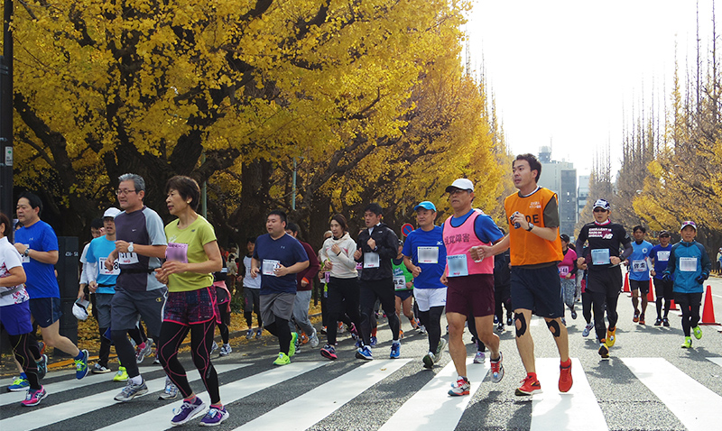 神宮外苑ロードレース写真